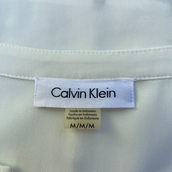 Fabulous Calvin Klein Blouse - Picture 2 of 6